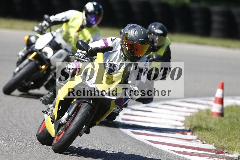 Archiv-2025/48 25.08.2025 Cornu Master School ADR/gruen-vert/56